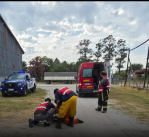 Córdoba: una adolescente perdió un pie tras intentar cruzar un vagón de tren en movimiento