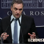 Manuel Adorni presentó su declaración jurada y admitió: “Ahorramos toda la vida en negro”