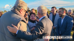Claudio Poggi regresa a Villa de Merlo con una intensa agenda de anuncios, obras y entrega de viviendas