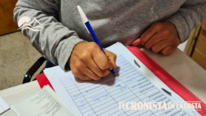 Cortaderas comenzó la entrega de pasajes gratuitos para estudiantes universitarios