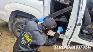 Villa de Merlo: hallaron un handy oculto en una camioneta secuestrada por una causa de hurto