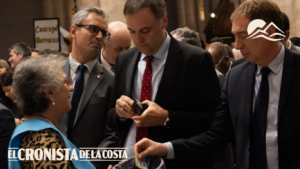 La Justicia restringió la salida del país de Manuel Adorni mientras avanza la causa por presunto enriquecimiento ilícito