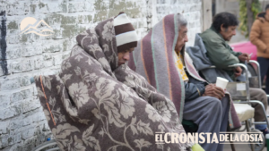 Horror en Santa Fe: un incendio permitió descubrir un geriátrico clandestino donde adultos mayores vivían hacinados y sin comida