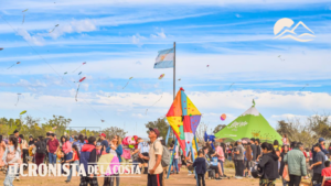 Más de 3.500 barriletes llenaron de colores el cielo de Villa de Merlo