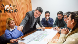 UPrO en Plaza Los Fresnos: la Municipalidad recibió a los vecinos y presentó el proyecto de reubicación