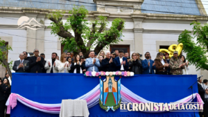 Santa Rosa del Conlara celebró sus 168 años con un multitudinario desfile y la presencia de Poggi
